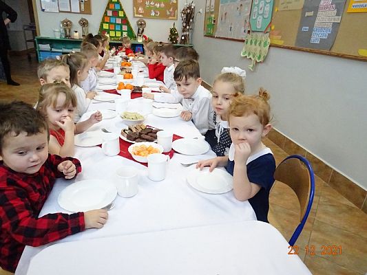 Grafika #2: Wigilia w przedszkolu cz. II
