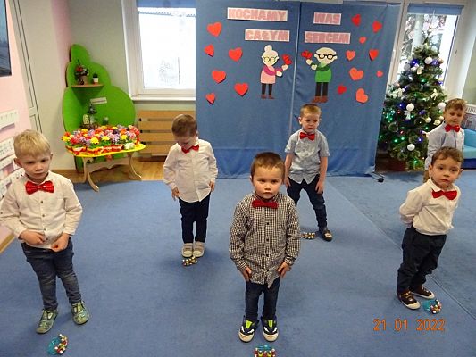 Grafika #10: Dzień Babci i Dziadka w grupie I Motylki