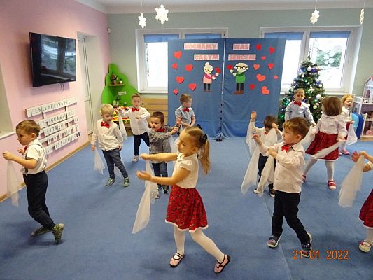 Grafika #13: Dzień Babci i Dziadka w grupie I Motylki