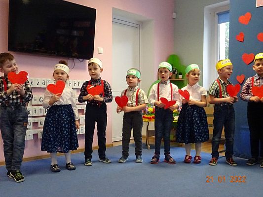 Grafika #11: Dzień Babci i Dziadka w gr. II Rybki