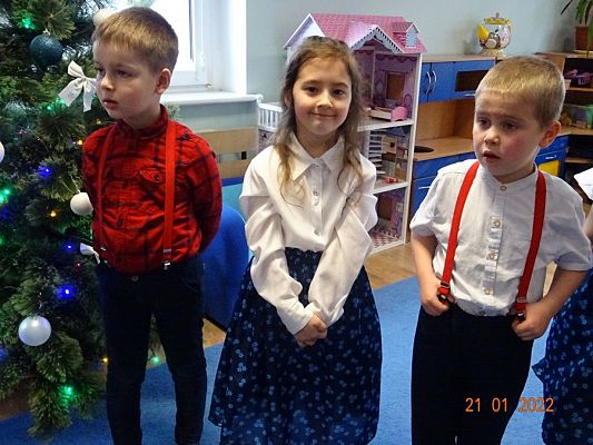 Grafika #19: Dzień Babci i Dziadka w gr. II Rybki