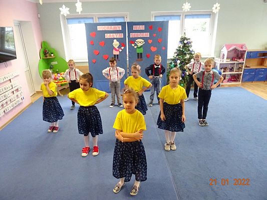 Grafika #24: Dzień Babci I Dziadka w gr. III Sowy