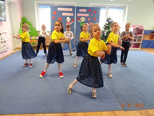 Grafika #25: Dzień Babci I Dziadka w gr. III Sowy