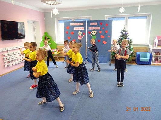 Grafika #26: Dzień Babci I Dziadka w gr. III Sowy