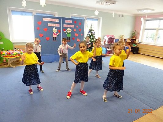 Grafika #27: Dzień Babci I Dziadka w gr. III Sowy