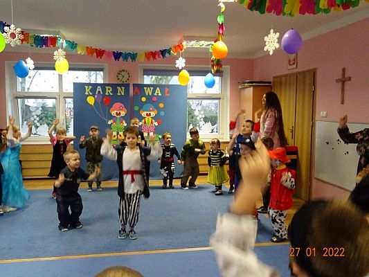 Grafika #16: Bal Karnawałowy cz. III