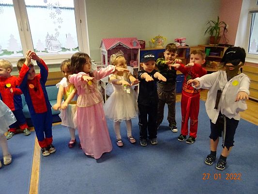 Grafika #7: Bal Karnawałowy cz. IV