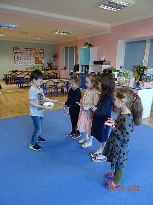 Grafika #16: Międzynarodowy Dzień Kobiet cz. I