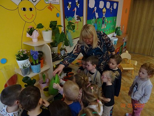 Grafika #20: Sadzimy, siejemywiosna tuż, tuż -gr. Motylki