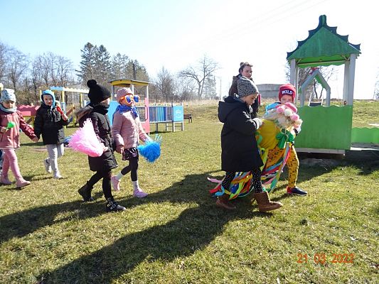 Grafika #10: Przedszkolaki witają wiosnę