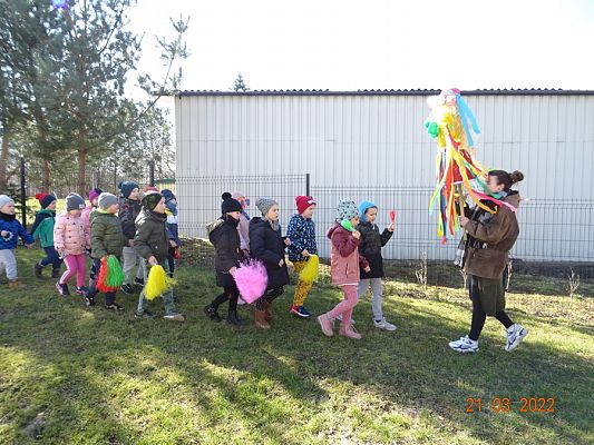 Grafika #17: Przedszkolaki witają wiosnę