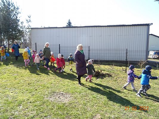 Grafika #18: Przedszkolaki witają wiosnę