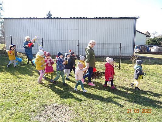 Grafika #19: Przedszkolaki witają wiosnę