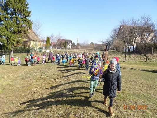 Grafika #24: Przedszkolaki witają wiosnę