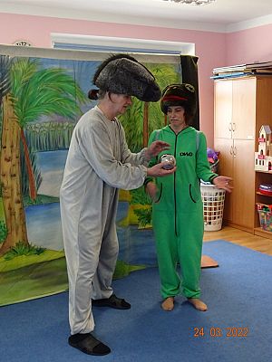 Grafika #4: Teatrzyk Dino-nowy przyjaciel