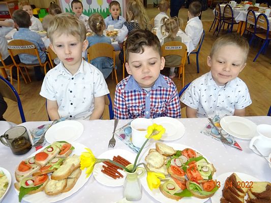 Grafika #8: Śniadanie wielkanocne cz. I