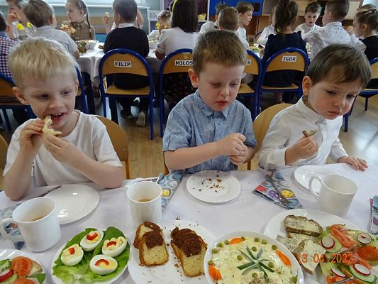 Grafika #15: Śniadanie wielkanocne cz. I