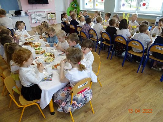 Grafika #4: Śniadanie wielkanocne cz. II