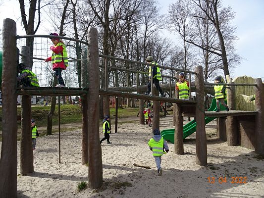 Grafika #4: Spotkanie z Fioną i Shrekiem cz. I