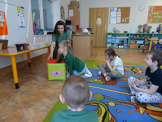 Grafika #1: Dzień Ziemi cz. I