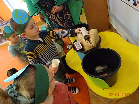 Grafika #3: Dzień Ziemi cz. III