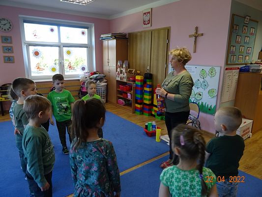 Grafika #5: Dzień Ziemi cz. III