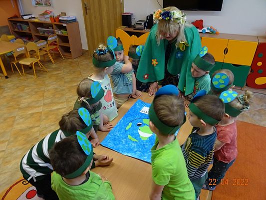 Grafika #13: Dzień Ziemi cz. III