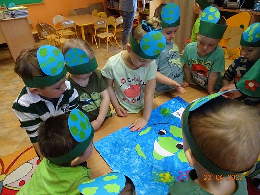 Grafika #19: Dzień Ziemi cz. III