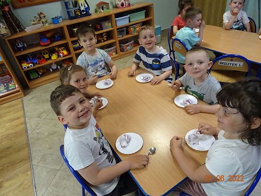 Grafika #15: Dzień Dziecka cz. III