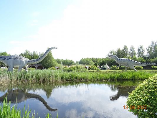 Grafika #9: Przedszkolaki u Dinozaurów-wycieczka cz. I