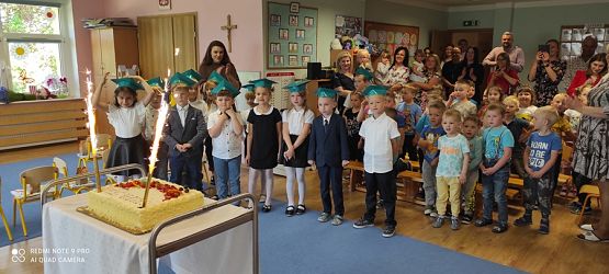 Grafika #9: Zakończenie przedszkola grupa III Sowy cz. III