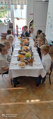 Grafika #12: Zakończenie przedszkola grupa III Sowy cz. III