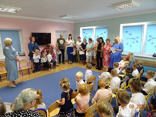 Grafika #10: Uroczystość rozpoczęcia roku szkolnego 2022/2023