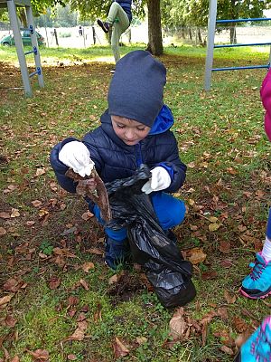Grafika #12: Sprzątanie Świata -grupa Sowy