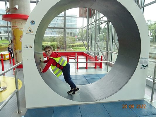 Grafika #2: Wycieczka do Centrum Nauki EXPERYMENT w Gdyni cz. I V