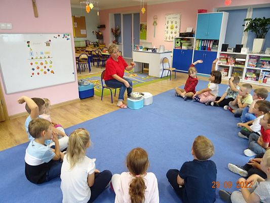 Grafika #1: Dzień Jabłka