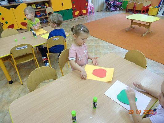 Grafika #14: Dzień Jabłka