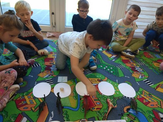 Grafika #7: Dzień Chłopaka w grupie Sowy