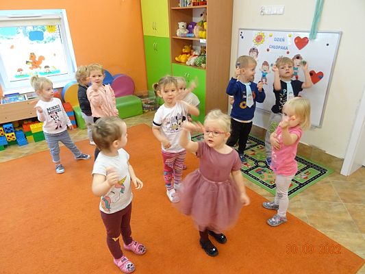 Grafika #11: Dzień Chłopaka w grupie Motylki