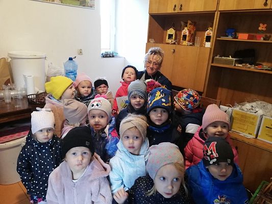 Grafika #3: Wyjście do pasieki cz. I