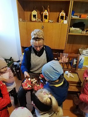 Grafika #20: Wyjście do pasieki cz. I