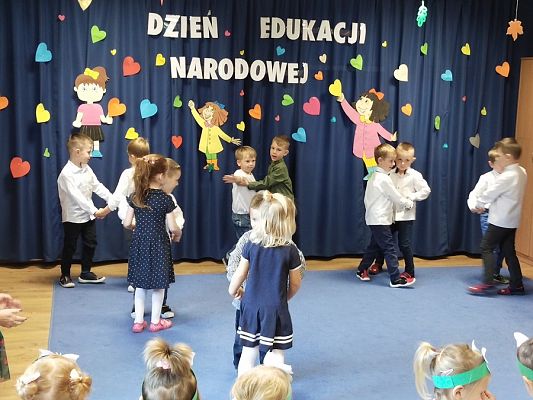 Grafika #8: Dzień Edukacji Narodowej cz. II