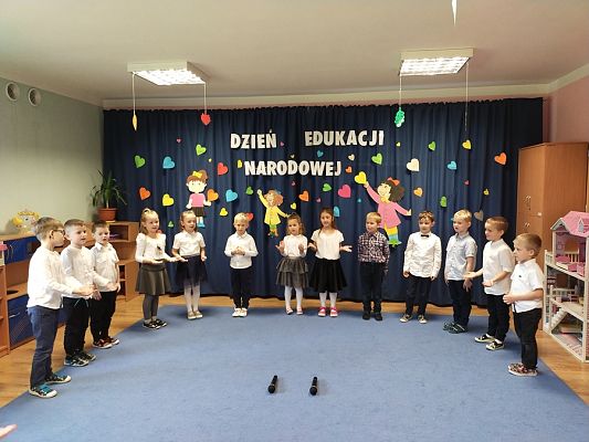 Grafika #12: Dzień Edukacji Narodowej cz. II