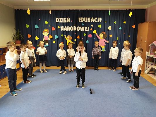 Grafika #18: Dzień Edukacji Narodowej cz. II