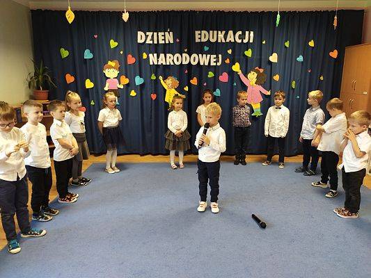 Grafika #0: Dzień Edukacji Narodowej cz. III