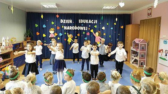 Grafika #8: Dzień Edukacji Narodowej cz. III