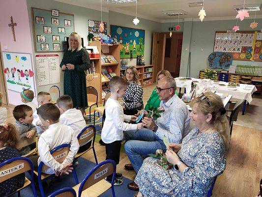 Grafika #11: Dzień Edukacji Narodowej cz. III