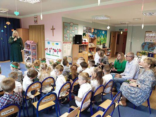 Grafika #13: Dzień Edukacji Narodowej cz. III