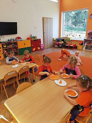 Grafika #15: Dzień Dyni grupa I Motylki