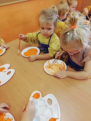 Grafika #12: Dzień Dyni grupa I Motylki